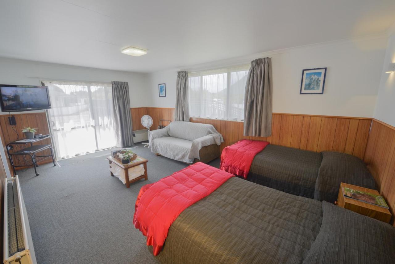 Wilderness Motel Accommodation Haast Dış mekan fotoğraf