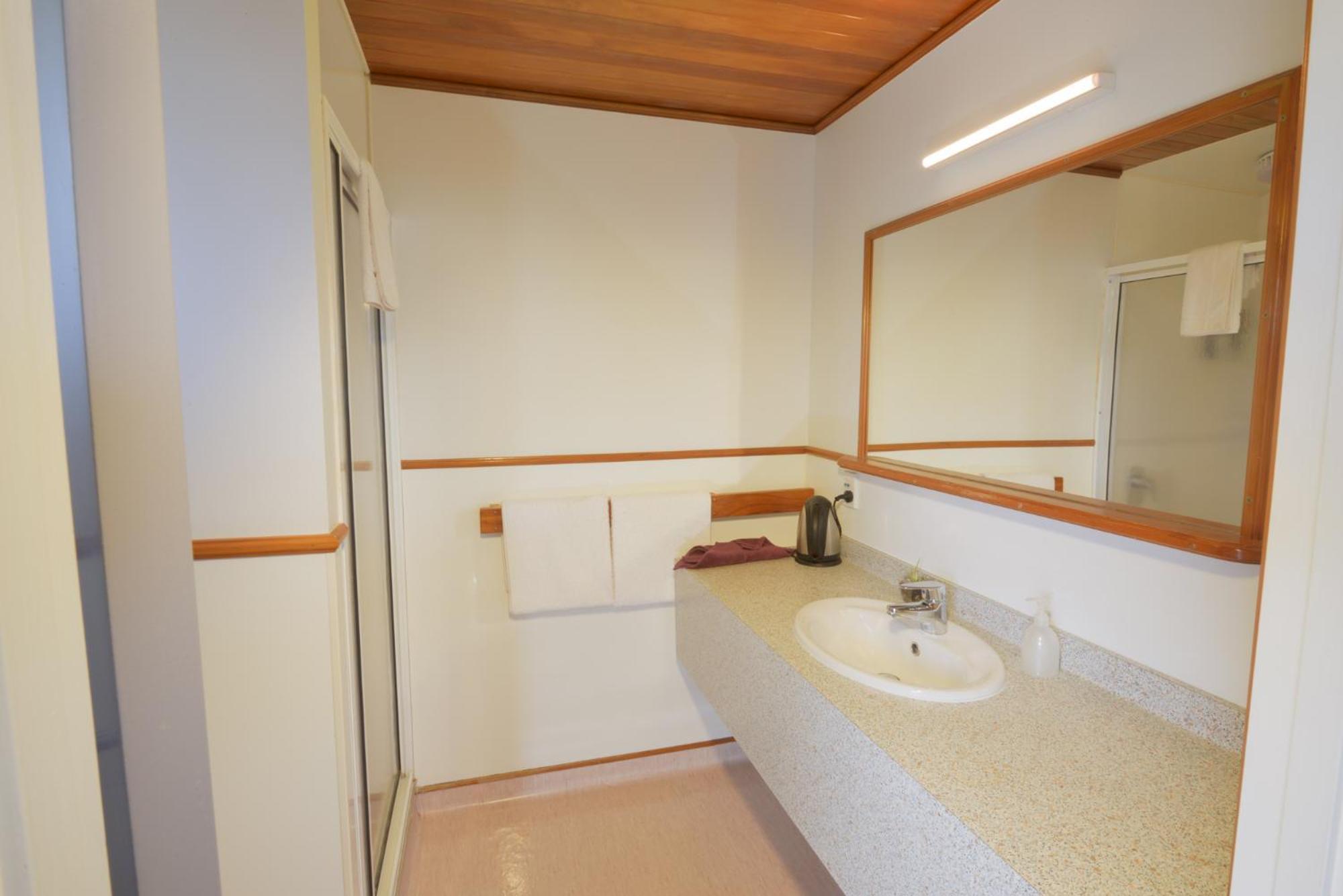 Wilderness Motel Accommodation Haast Dış mekan fotoğraf